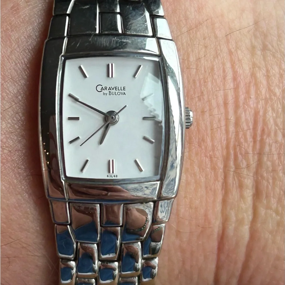 LADIES VINTAGE BULOVA CARAVELLE STAINLESS STEEL WRISTWATCH, size 6.5 - Picture 2 of 7